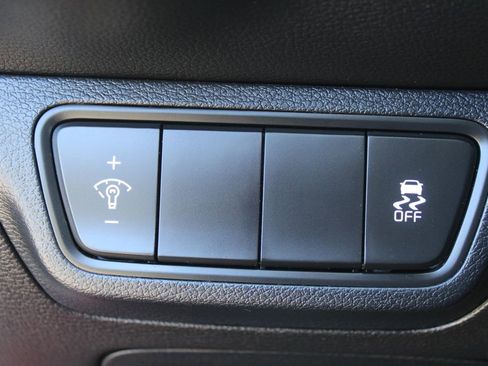 Certified 2023 Kia Forte LXS image 23