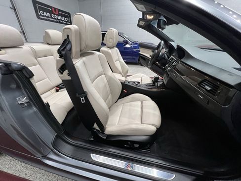 Used 2013 BMW 335i Convertible image 62