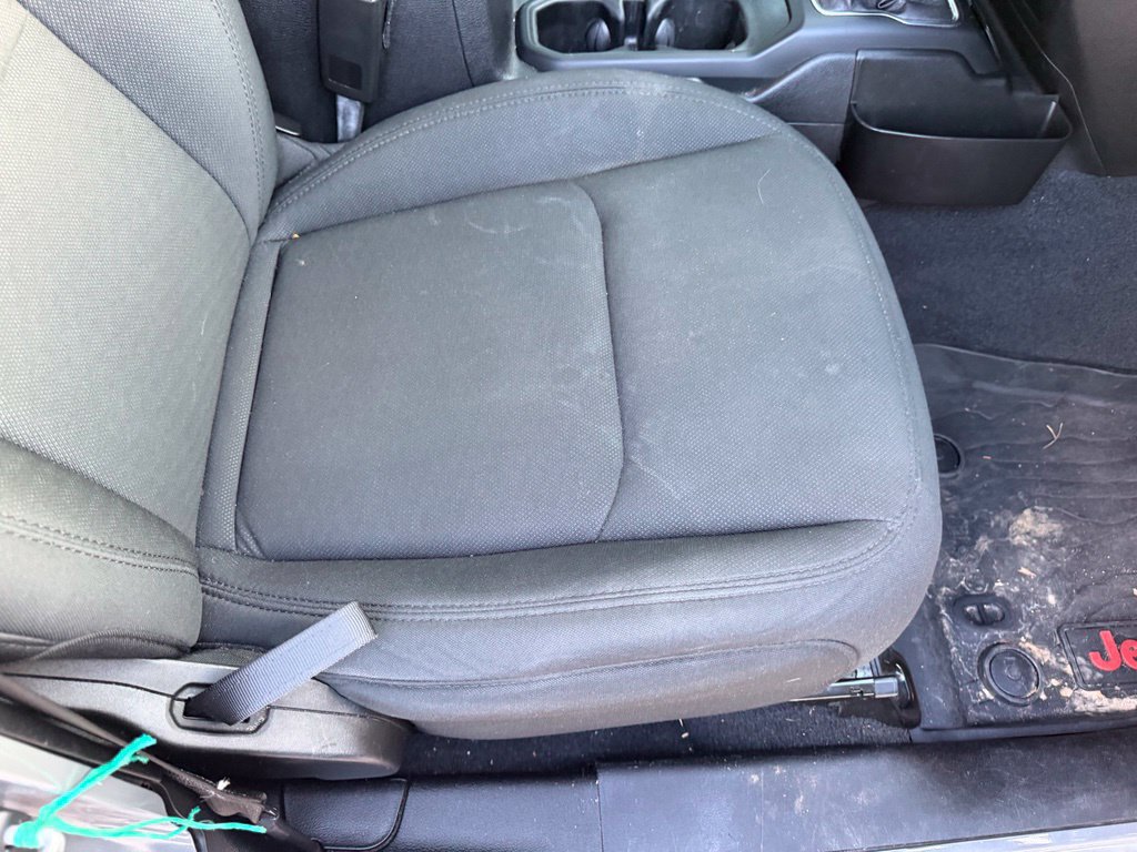 Used 2020 Jeep Wrangler Unlimited Sport AWD/4WD image 16