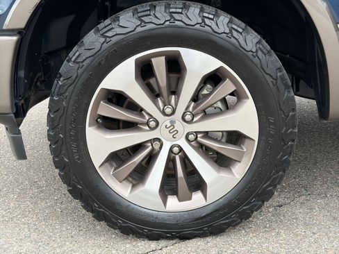 Used 2019 Ford F150 King Ranch w/ Trailer Tow Package AWD/4WD image 19
