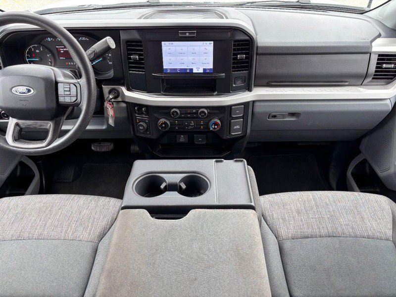 Used 2025 Ford F250 XLT AWD/4WD image 15