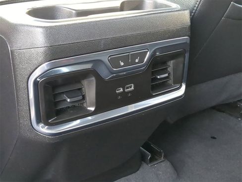 Used 2024 GMC Sierra 1500 Denali image 25