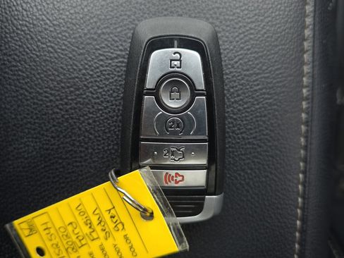 Used 2020 Ford Fusion Titanium image 15