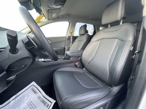 Used 2023 Kia Sportage EX image 20