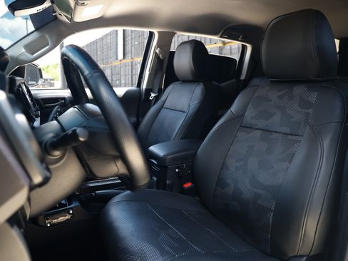 Used 2021 Toyota Tacoma SR w/ SR Convenience Package RWD image 10