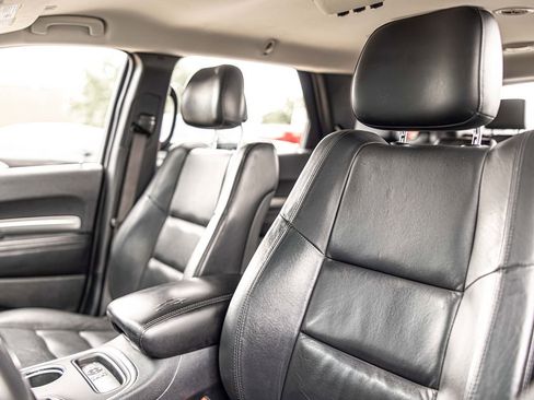 Used 2019 Dodge Durango SXT AWD/4WD image 17