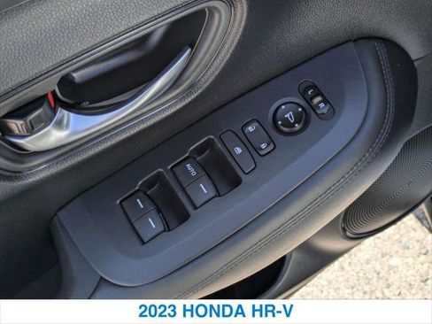 Certified 2023 Honda HR-V LX image 13