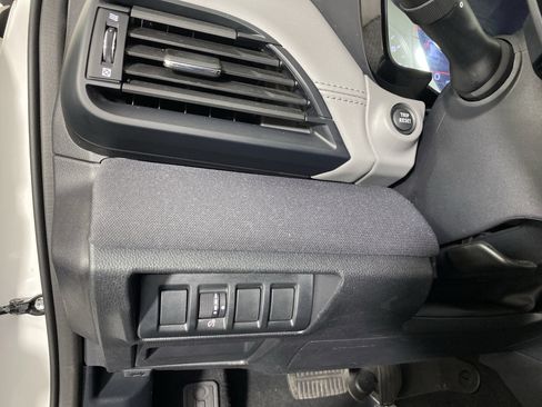 Used 2023 Subaru Outback Premium AWD/4WD image 24