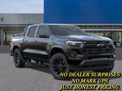 New 2026 Chevrolet Colorado Z71 w/ Midnight Edition image 7
