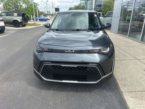 Used 2023 Kia Soul LX w/ Option Group 015 FWD image 7