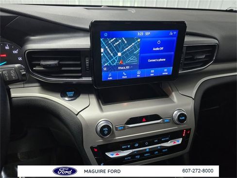 Used 2022 Ford Explorer XLT w/ Equipment Group 202A image 29
