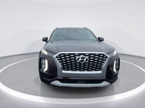 Used 2021 Hyundai Palisade Limited image 3