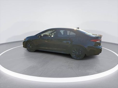 Certified 2026 Toyota Corolla SE FWD image 8