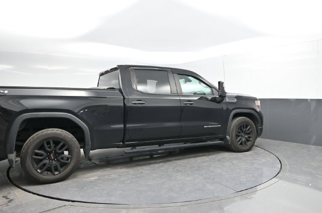 Used 2022 GMC Sierra 1500 Pro w/ Sierra Value Package AWD/4WD image 2