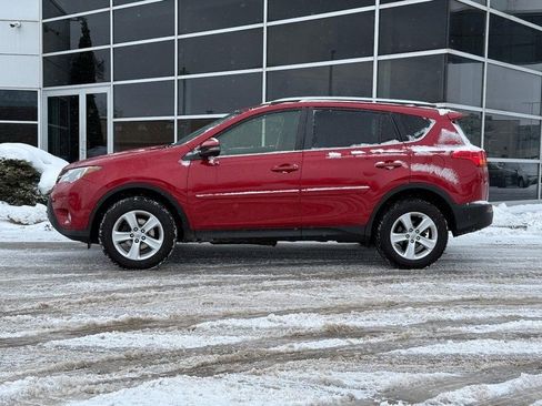 Used 2014 Toyota RAV4 XLE image 6