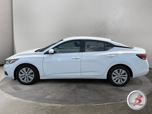 Used 2023 Nissan Sentra S FWD image 4