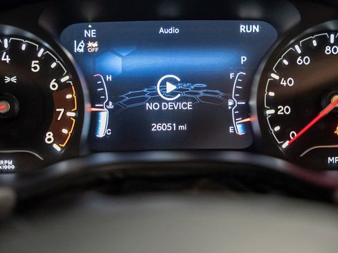 Used 2022 Jeep Compass Latitude w/ Sun and Sound Group image 46