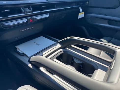 New 2027 Kia Telluride SX X-Line image 18