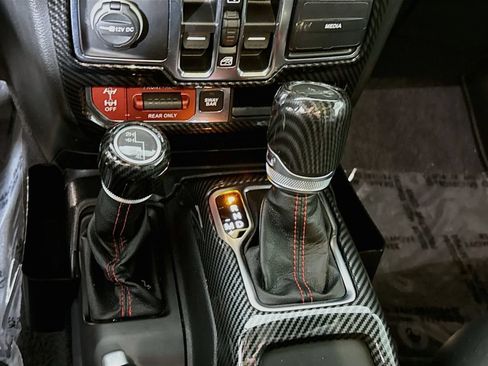 Used 2020 Jeep Wrangler Unlimited Rubicon AWD/4WD image 10