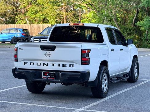 Used 2022 Nissan Frontier S w/ Technology Package image 4