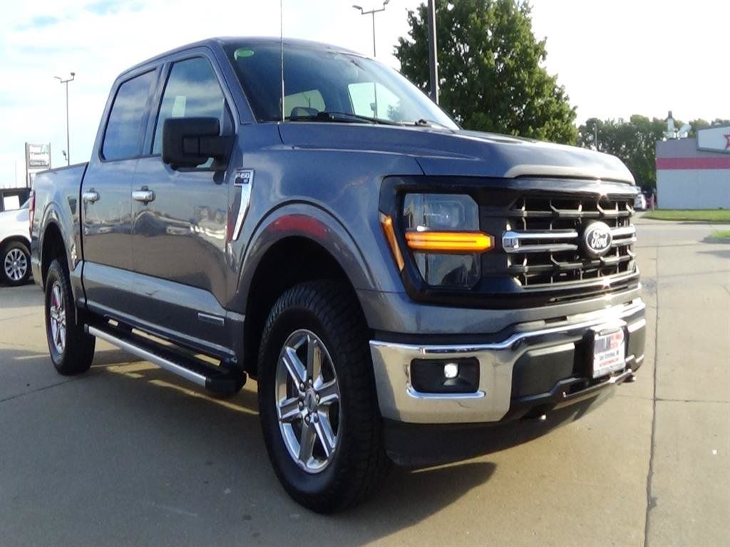 Used 2024 Ford F150 XLT w/ Mobile Office Package AWD/4WD image 4