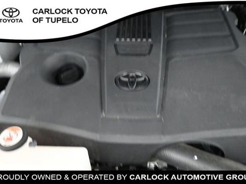 Used 2024 Toyota Tundra Limited AWD/4WD image 47
