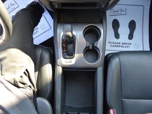 Used 2017 Honda Pilot EX-L image 32