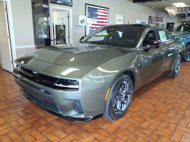 New 2026 Dodge Charger R/T w/ Driver Convenience Group AWD/4WD image 2