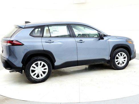 New 2026 Toyota Corolla Cross L image 6