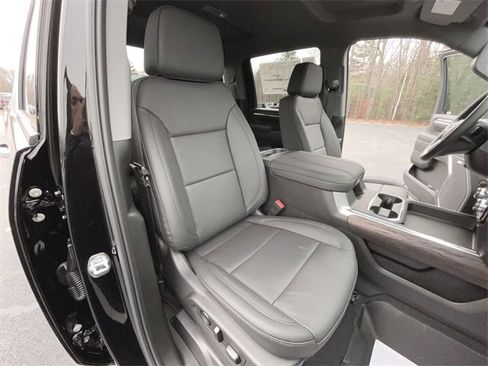 New 2026 GMC Sierra 3500 SLT image 28