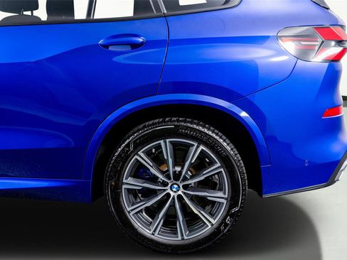Used 2025 BMW X5 M60i AWD/4WD image 18
