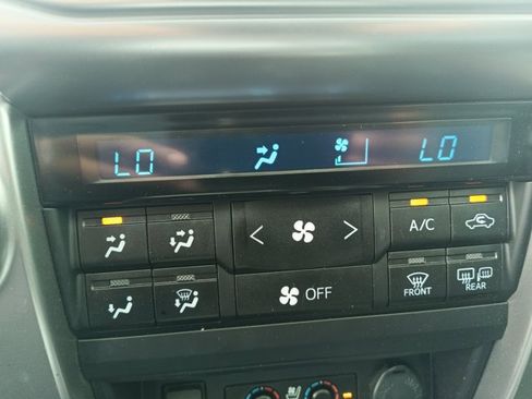 Used 2018 Toyota 4Runner Limited image 13