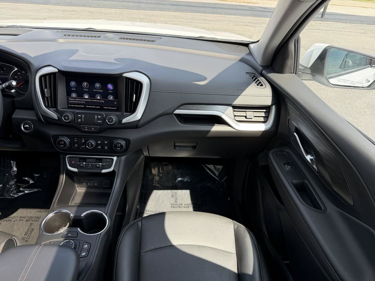 Used 2024 GMC Terrain SLT w/ Tech Package AWD/4WD image 25
