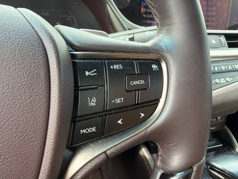 Used 2020 Lexus ES 350 w/ Accessory Package 2 FWD image 24