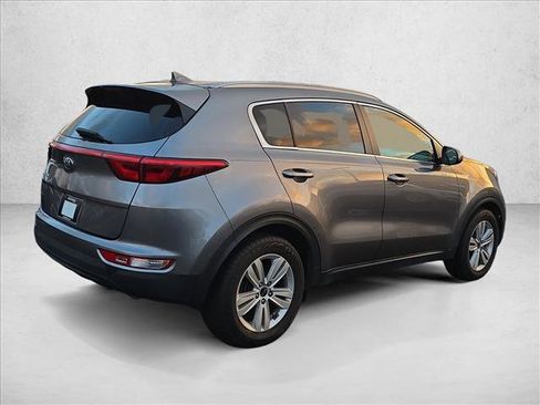 Used 2017 Kia Sportage LX w/ LX Popular Package image 4
