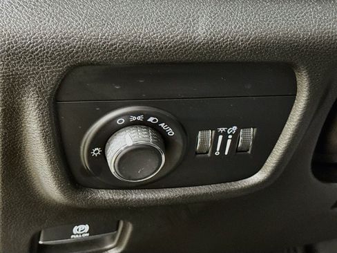 Used 2023 Jeep Grand Cherokee L Laredo AWD/4WD image 13