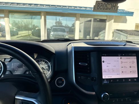 Used 2022 RAM 1500 Big Horn image 17