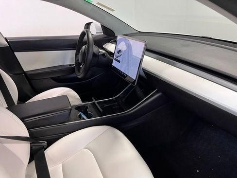 Used 2020 Tesla Model 3 Long Range image 11