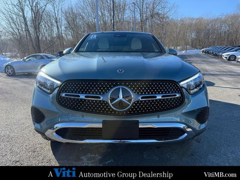 Certified 2025 Mercedes-Benz GLC 300 4MATIC image 3