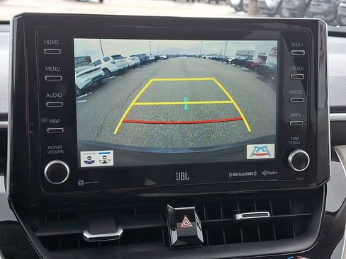 Certified 2022 Toyota Corolla Cross XLE w/ Convenience Package image 18