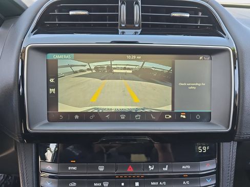 Used 2019 Jaguar F-PACE Prestige AWD/4WD image 26