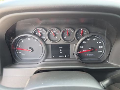 Used 2025 Chevrolet Silverado 2500 Custom w/ Custom Value Package RWD image 32