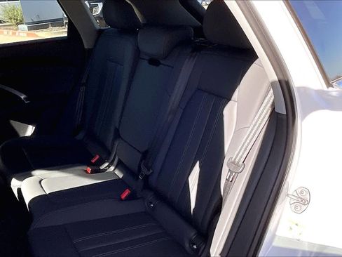 Used 2025 Audi Q5 Premium w/ Convenience Package AWD/4WD image 21