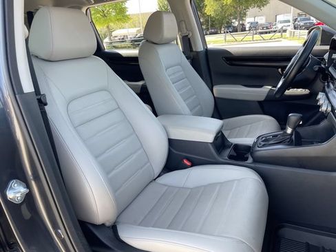 Used 2025 Honda CR-V EX-L image 26