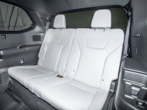 Used 2025 Lexus TX 350 FWD image 16