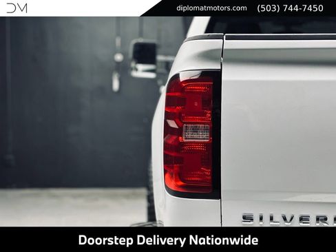 Used 2017 Chevrolet Silverado 2500 LT AWD/4WD image 15
