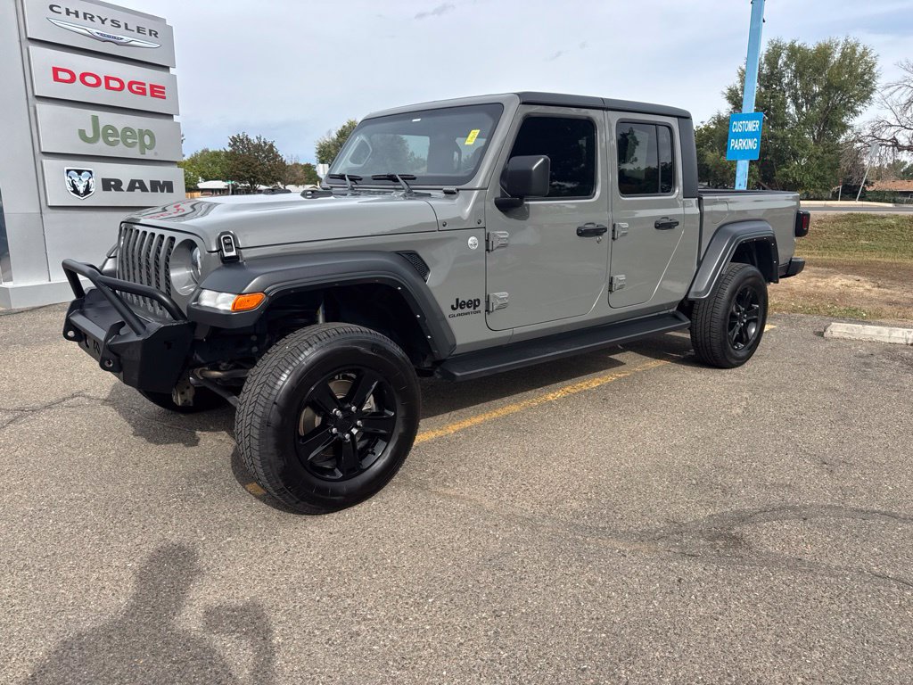 Used 2021 Jeep Gladiator Sport AWD/4WD image 1