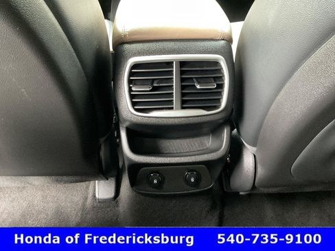 Used 2019 Hyundai Santa Fe Limited AWD/4WD image 42