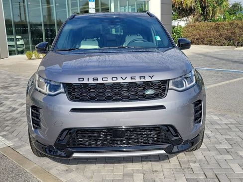 New 2025 Land Rover Discovery Sport Dynamic SE image 8