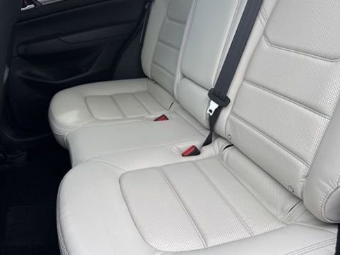Used 2025 MAZDA CX-5 AWD 2.5 S w/ Preferred Package image 18
